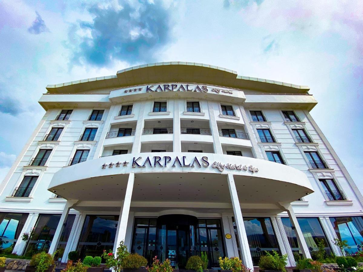 Karpalas City Hotel & Spa Болу Екстер'єр фото