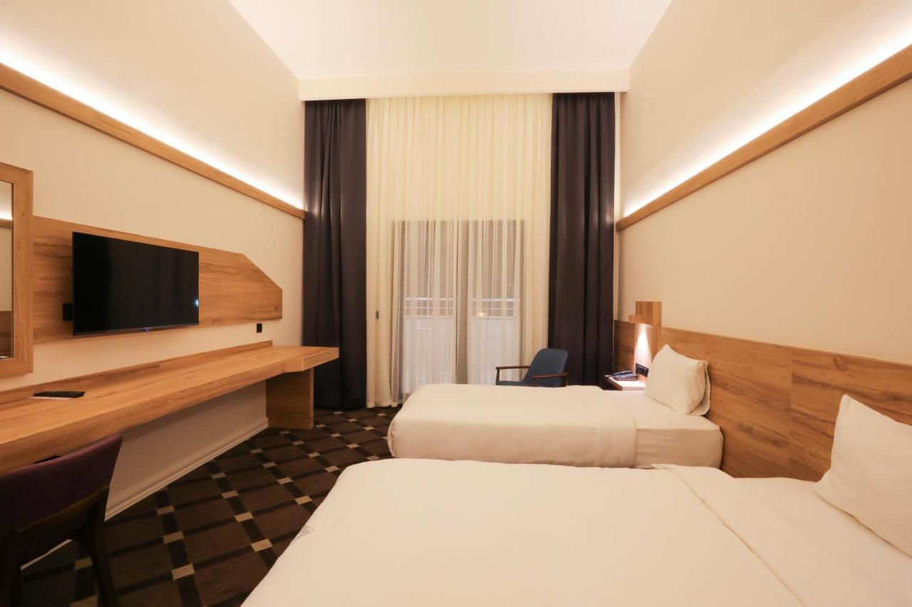 Karpalas City Hotel & Spa Болу Екстер'єр фото
