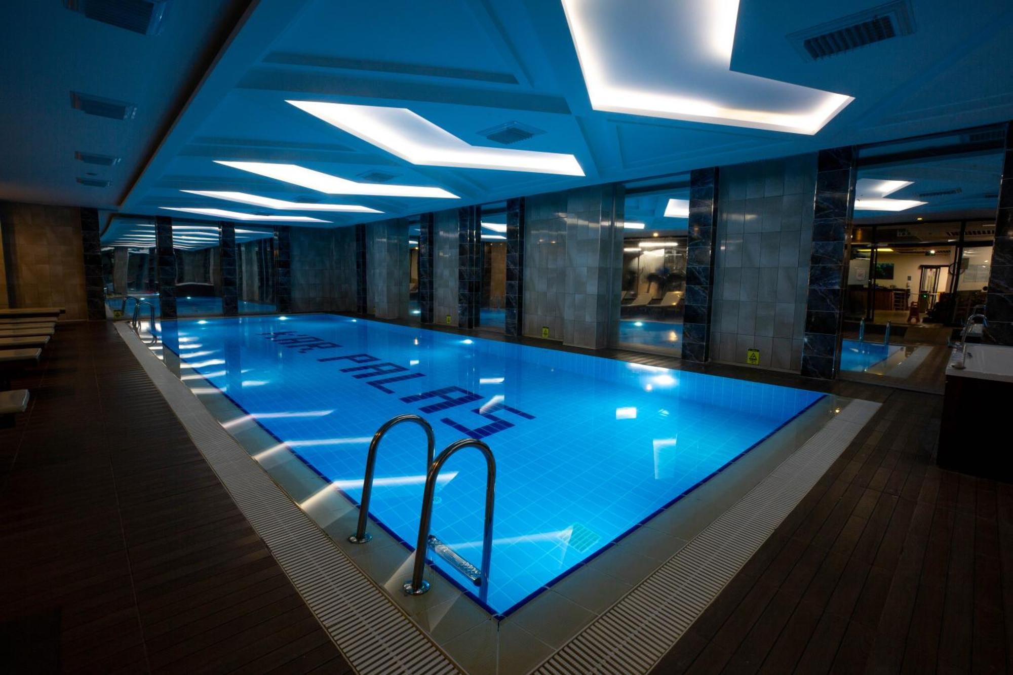 Karpalas City Hotel & Spa Болу Екстер'єр фото