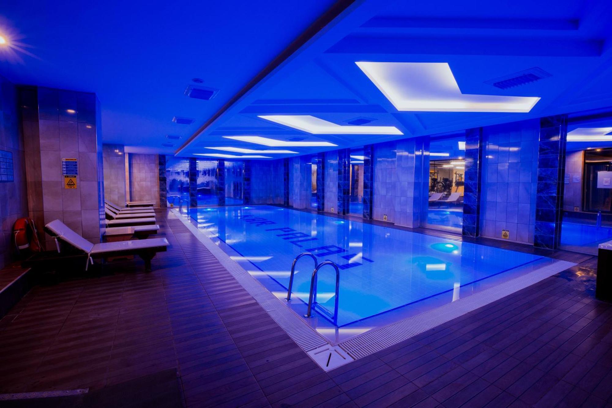 Karpalas City Hotel & Spa Болу Екстер'єр фото