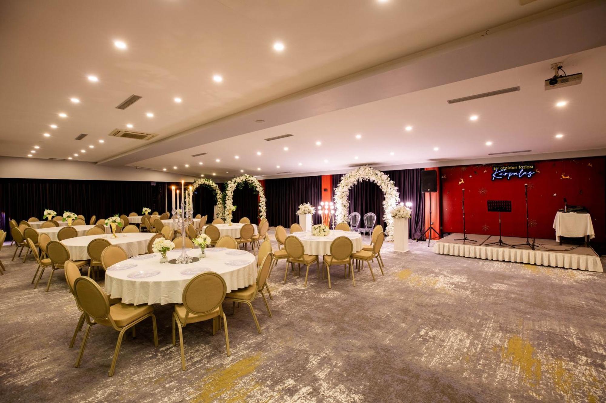 Karpalas City Hotel & Spa Болу Екстер'єр фото