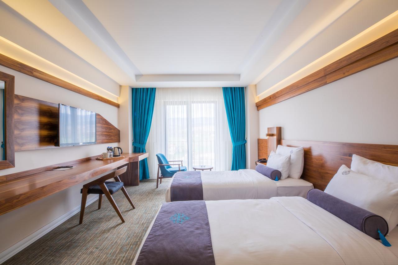 Karpalas City Hotel & Spa Болу Екстер'єр фото