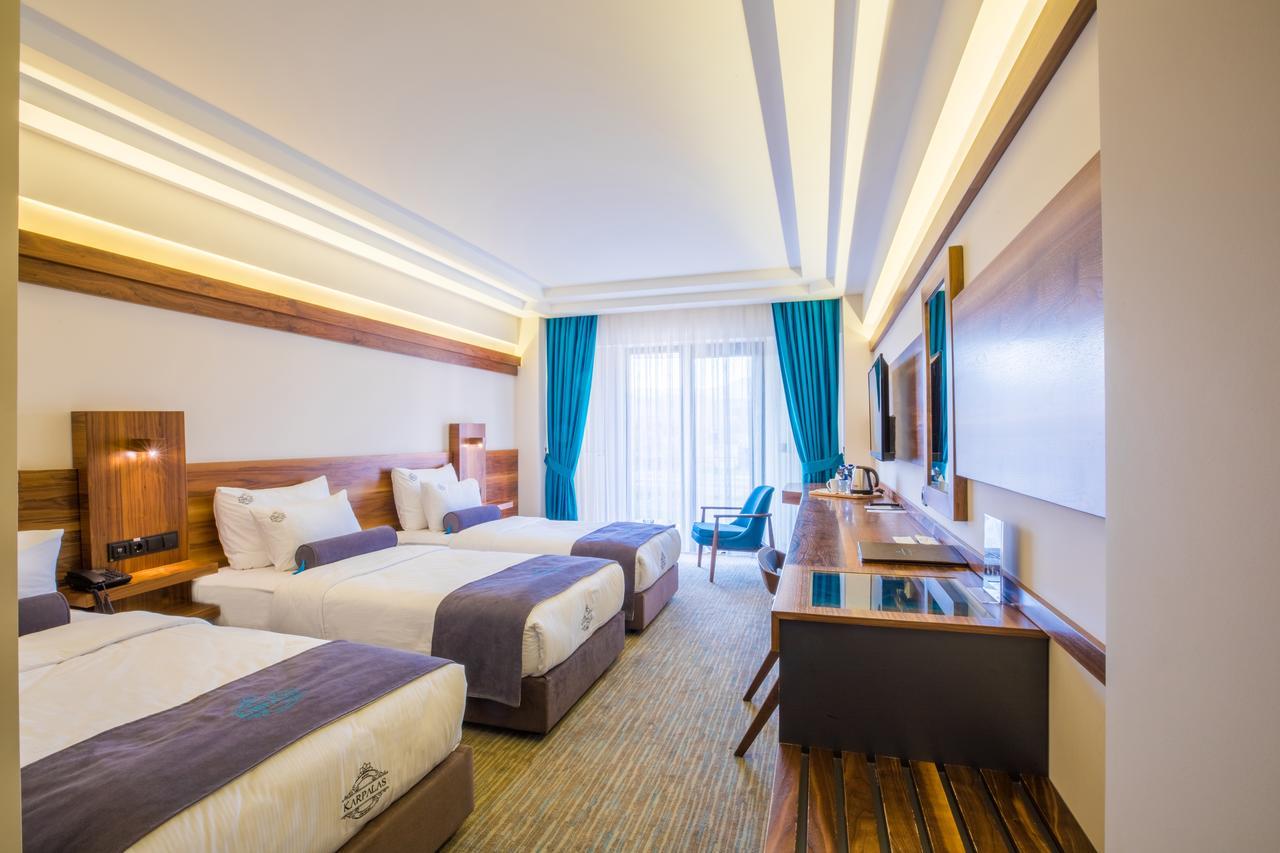 Karpalas City Hotel & Spa Болу Екстер'єр фото